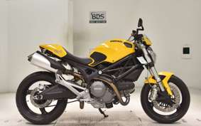 DUCATI MONSTER 696 2012