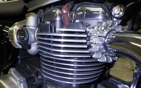 TRIUMPH BONNEVILLE T120 2018