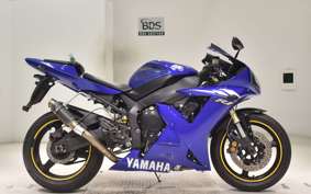 YAMAHA YZF-R1 2004