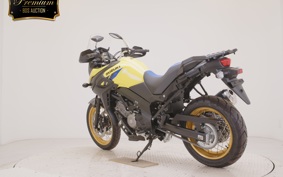 SUZUKI DL650 ( V-Strom 650 ) XTA 2026 C733M