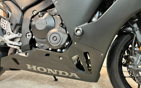HONDA CBR600RR ABS 2024 PC40