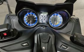 YAMAHA T-MAX 560 2020 SJ19J