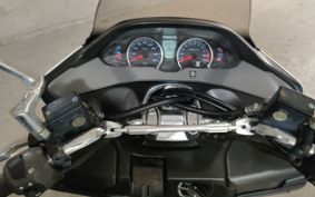 SUZUKI SKYWAVE 250S CJ46A