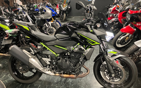 KAWASAKI Z400 2024 EX400L