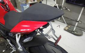 DUCATI STREETFIGHTER V4 S 2023