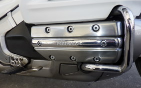 HONDA GL 1800 GOLD WING 2012 SC68