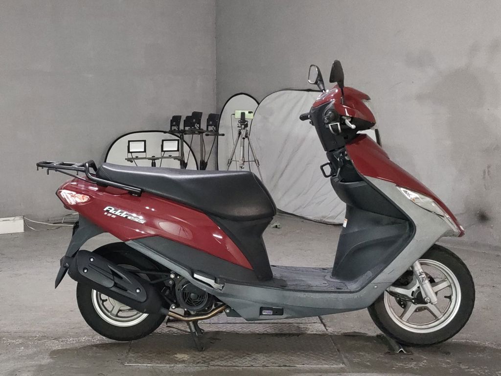 Фото Suzuki ADDRESS V125 с японского аукциона