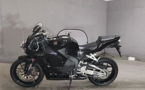 HONDA CBR600RR PC40