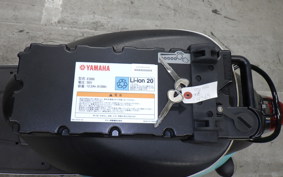 YAMAHA E-VINO 2016 SY11J