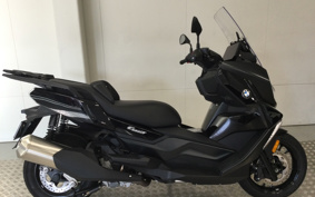 HONDA X-ADV 750 2025 RH21