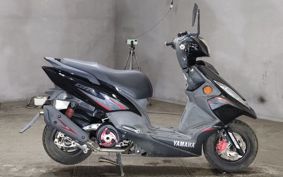YAMAHA GTR125 SE51