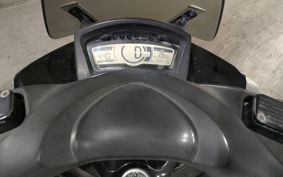 YAMAHA TRICITY 125 SE82J