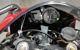 YAMAHA YZF-R1 2003 RN09