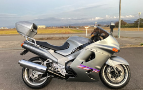 KAWASAKI ZZ1100 NINJA 1997 ZXT10D