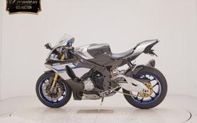YAMAHA YZF-R1 M 2015