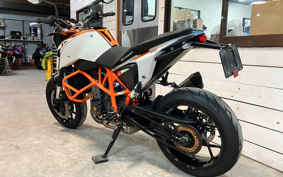 KTM 690 DUKE R 2013 LDU40