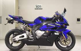 HONDA CBR1000RR 2004 SC57