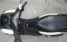 YAMAHA N-MAX SED6J