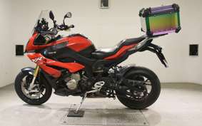 BMW S1000XR 2016