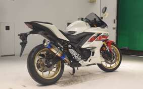 YAMAHA YZF-R3 2022 RH21J