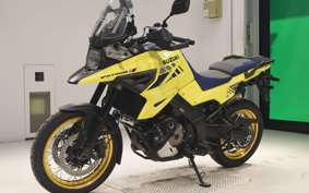 SUZUKI Vｽﾄﾛｰﾑ1050XT 2020 EF11M