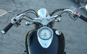 YAMAHA DRAGSTAR 1100 CLASSIC 2003 VP13J