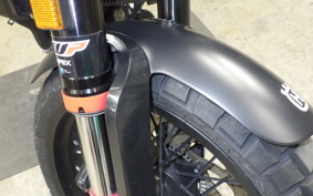 HUSQVARNA SVARTPILEN 401 2023