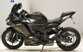 KAWASAKI ZX-25R ZX250E