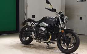 BMW R NINE T PURE 2021