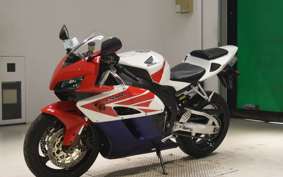 HONDA CBR1000RR 2005 SC57