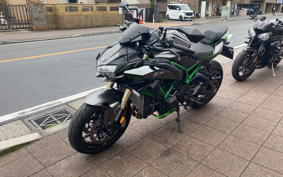 KAWASAKI H2 SE 2024 ZRT00R