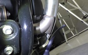 TRIUMPH BONNEVILLE BOBBER 2025