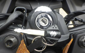 SUZUKI GSX-8R 2025 EM1AA