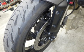 TRIUMPH TRIDENT 660 2023