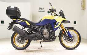 SUZUKI Vｽﾄﾛｰﾑ800DE 2025 EM1BA