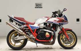 HONDA CB1300SB SUPER BOLDOR A 2018 SC54