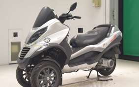 PIAGGIO MP3 250