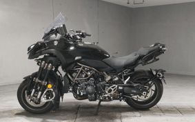 YAMAHA NIKEN GT RN84J