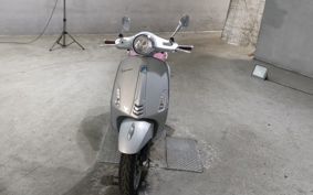 VESPA PRIMA BEIGE RA150 RP8M82