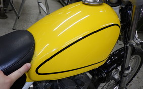 SUZUKI DJEBEL 200 (DR200SE)