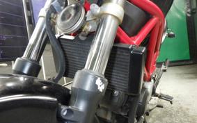 HONDA VTR 250 Gen. 2 MC33