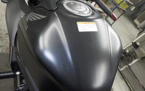 HONDA CBR650R E-Clutch 2025 RH17