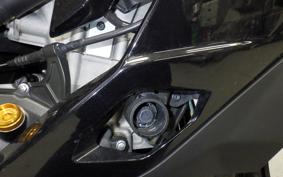 KAWASAKI ZX-25R ZX250E