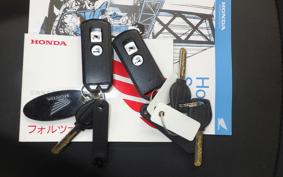 HONDA FORZA 250 MF15