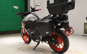 YAMAHA MT-15