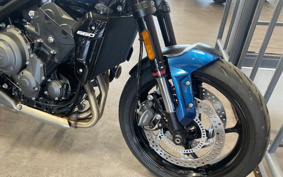 TRIUMPH TRIDENT 660 2025 L21U42