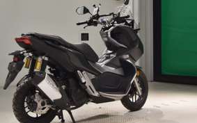 HONDA ADV150