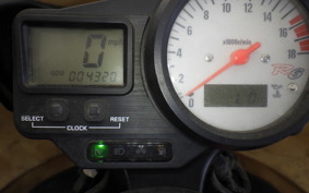 YAMAHA YZF-R6 2000