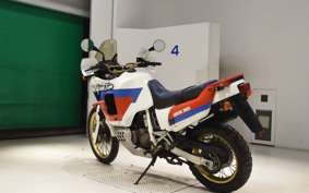 HONDA AFRICA TWIN 750 1990 RD04
