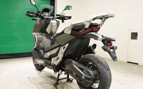HONDA X-ADV 750 2019 RC95